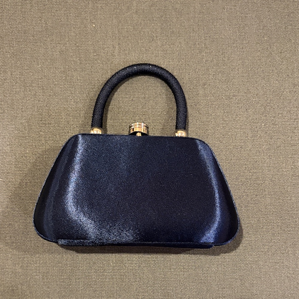 Elegant Black Handbag